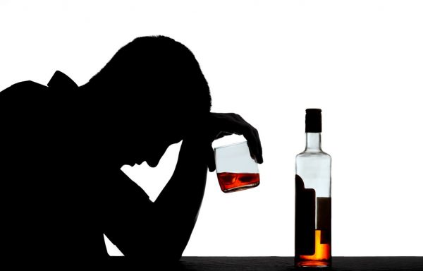 Depression and alcohol - they are incompatible, which destroy the health and psyche. 
