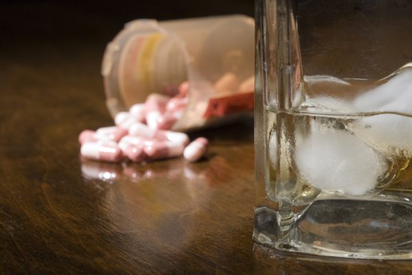небезпека ліків і алкоголю